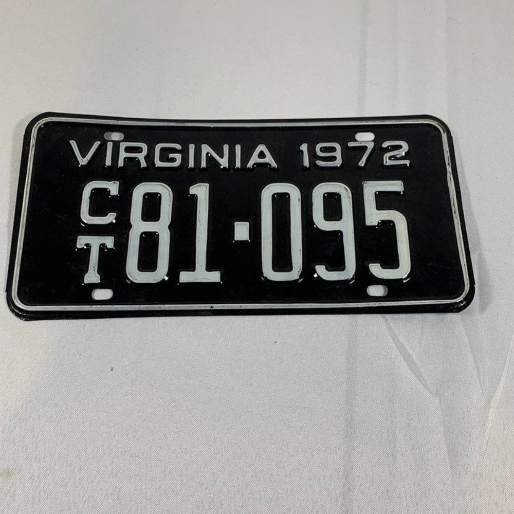 Vintage 1972 Virginia License Plate Black CT 81-095